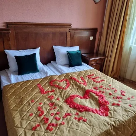 Hotel Bolyari 3*