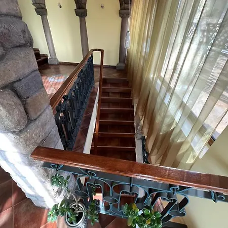 Bolyari Hotel 3*