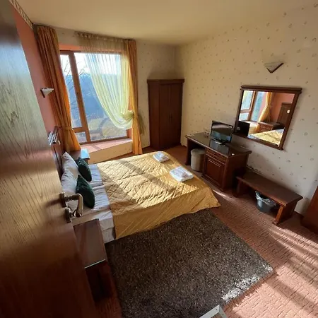Bolyari Hotel 3*